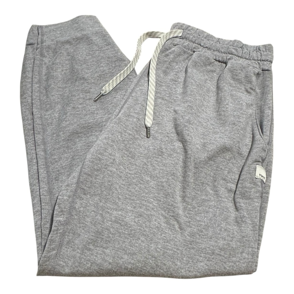 Vuori Performance Jogger Women's Small Light Gray